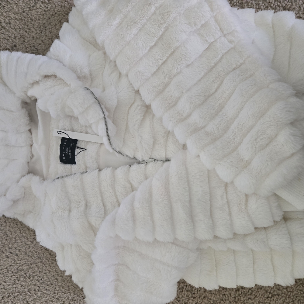 Love Tree White Faux Fur Coat